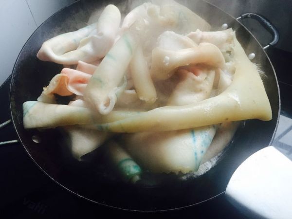 五香彩色肉皮冻