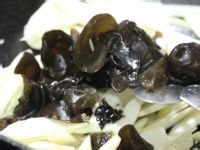 鸡胗炒茭白做法