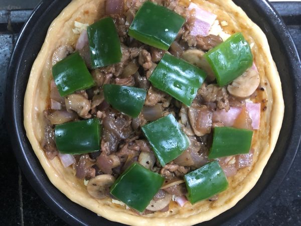 黑椒牛肉披萨(8寸)