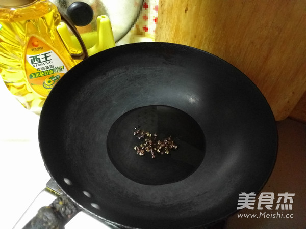 鸡胗拌豆角的做法