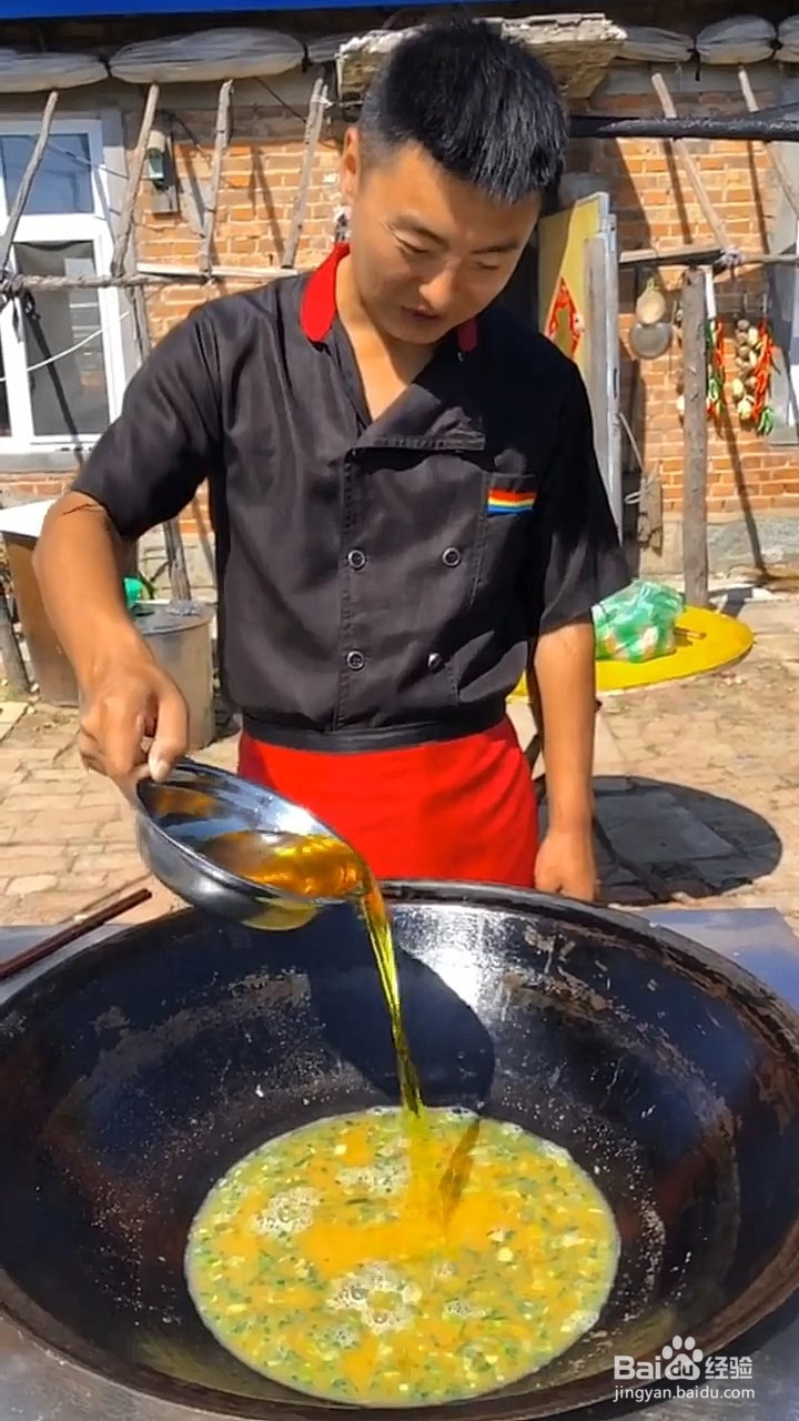 如何制作家庭版的鸡蛋糕？