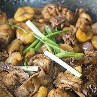 家常美味板栗烧鸡