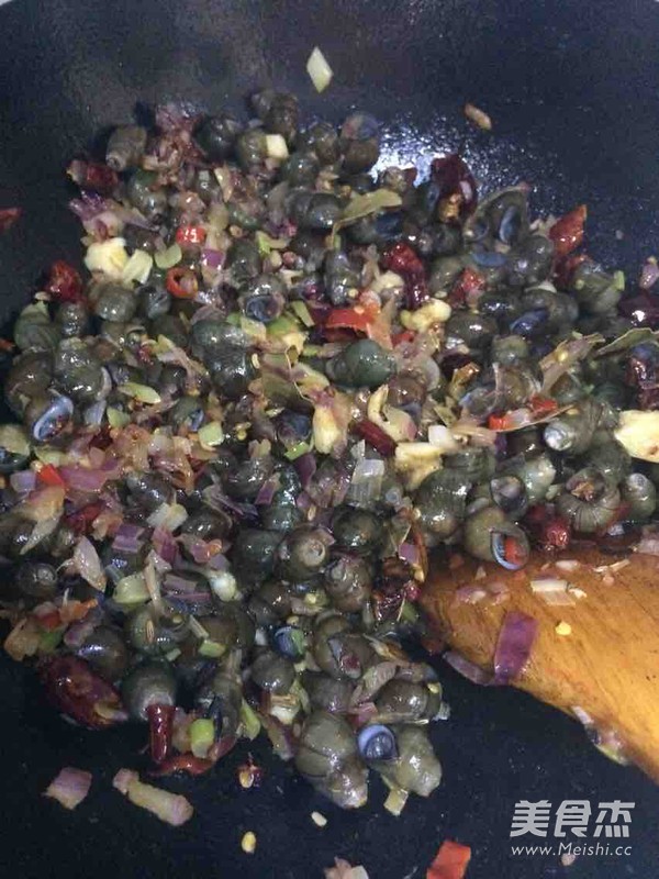 麻辣螺蛳的做法