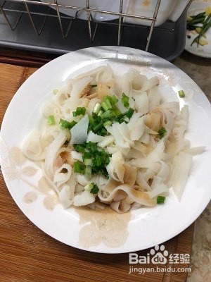 怎么做超级美味的葱油牛百叶