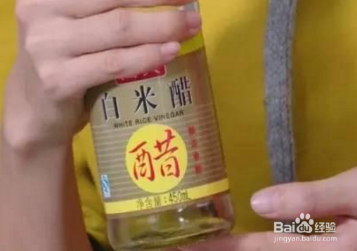 羽绒服该如何正确清洗?