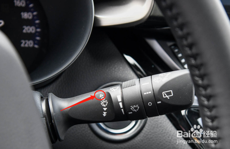 怎么调节丰田奕泽IZOA汽车雨刮器