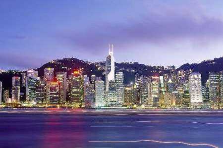 又酷又给力8月玩转最疯狂的旅行地!