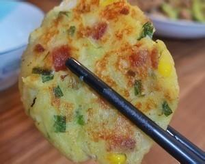 外酥里嫩香煎土豆饼