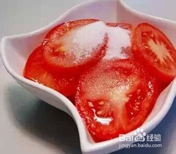 <b>西红柿拌白糖危害大</b>