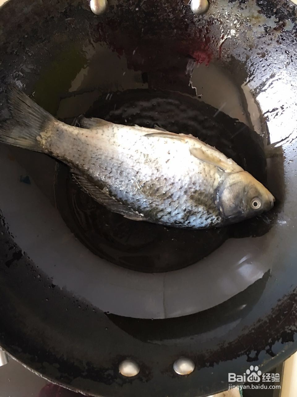 老少皆宜的鲫鱼汤