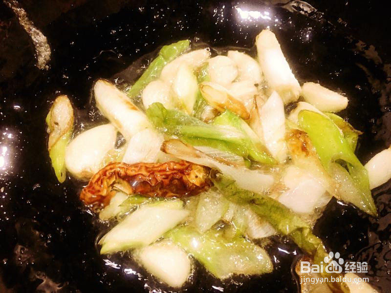 甜辣无油炒鸡的做法