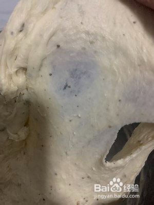 如何制作香料芝士火腿软欧包