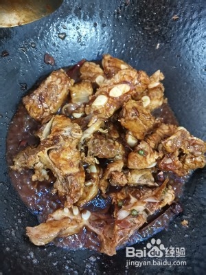 烤香酥排骨的做法