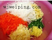 轻轻松松在家做----韩式辣白菜