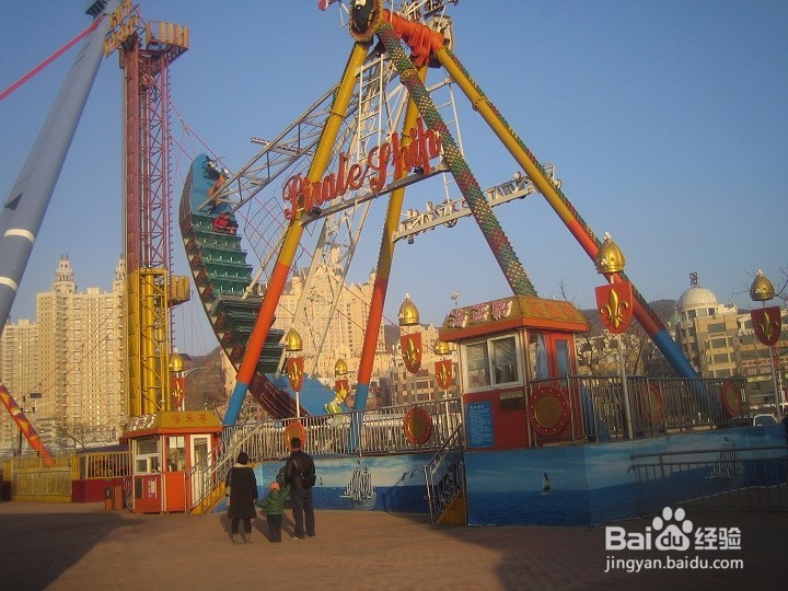 老年人怎样拍摇动的游戏船