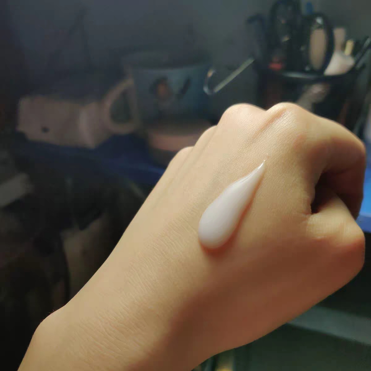 适合油皮混油皮的水乳推荐