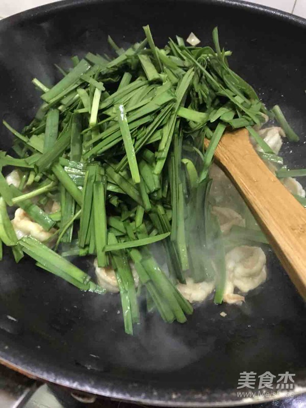 韭菜炒虾仁的做法