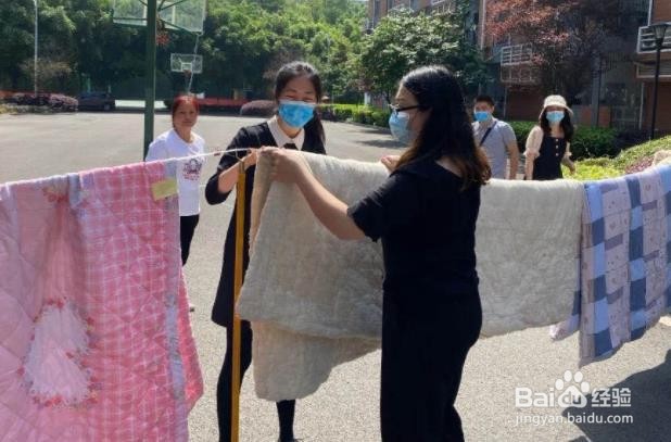 放假回家被子怎么放才不会发霉