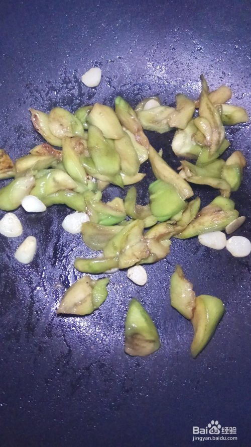 西红柿炒茄子的家常美味做法