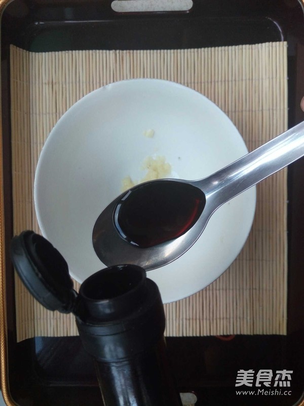 蒜蓉芝麻酱拌黄瓜豆干