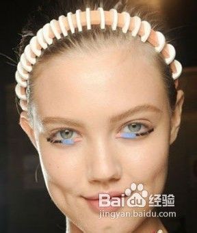 秋冬彩妆爱简洁简单更显优雅魅力