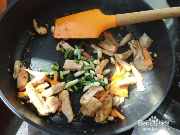 如何制作炒蒜苔