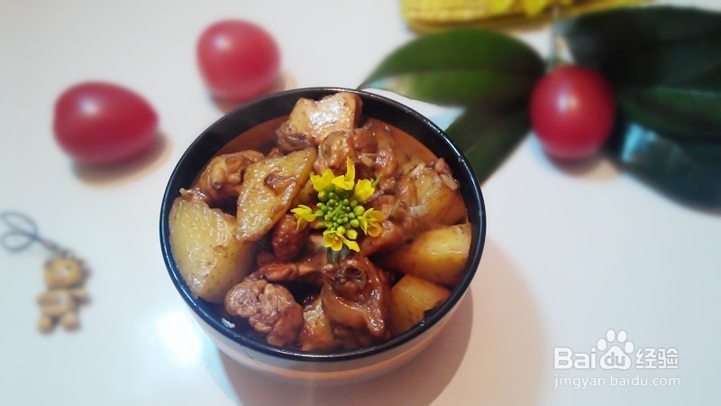 红烧土豆鸡块的做法。