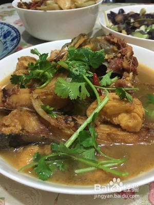 怎么炖鲤鱼好吃家常做法