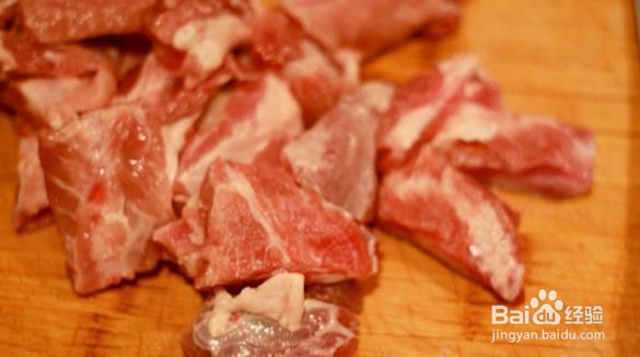 如何自制美味的糖醋排骨