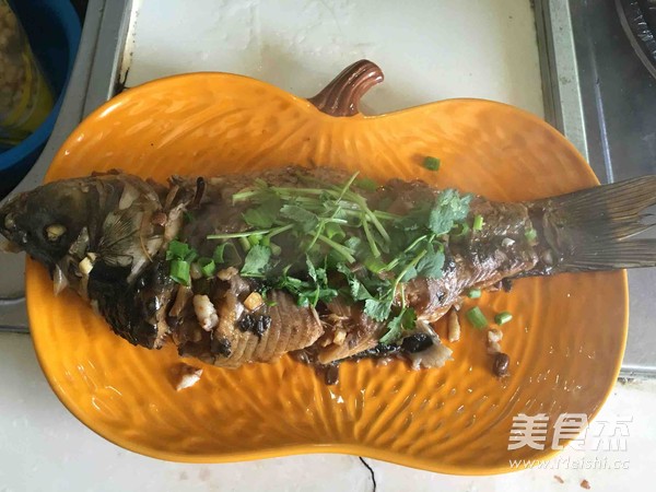 酱烧鲤鱼的做法
