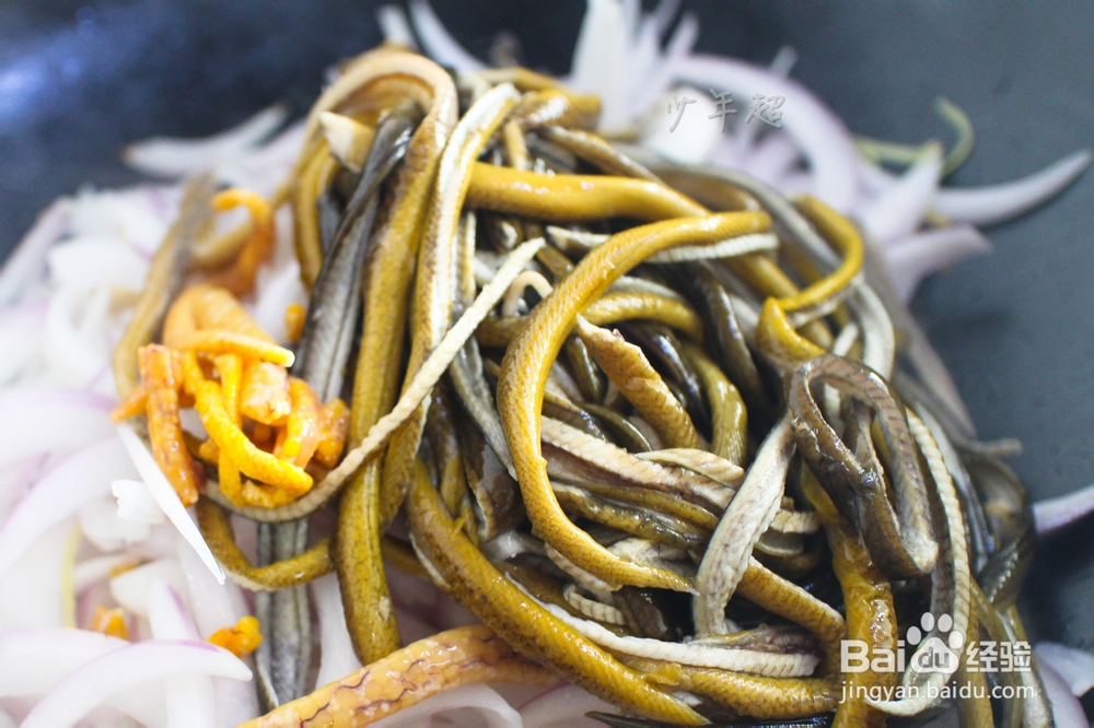 厨神的菜谱之黄鳝煲仔饭