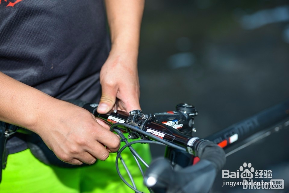 快速高效清洗自行车