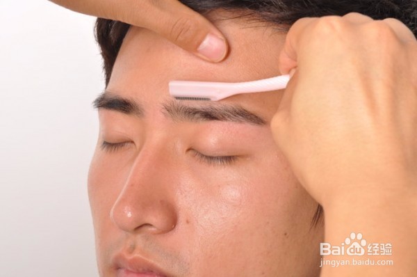 男生可以修眉么？如何修？