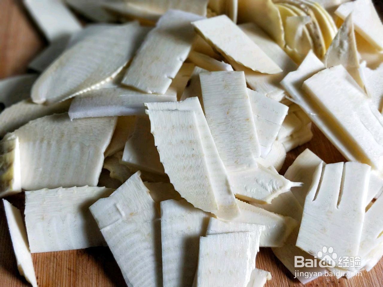 冬笋炒腊肉的做法