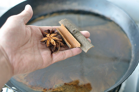 夏季祛暑必备良品，辣酱凉拌黄瓜帮你降温