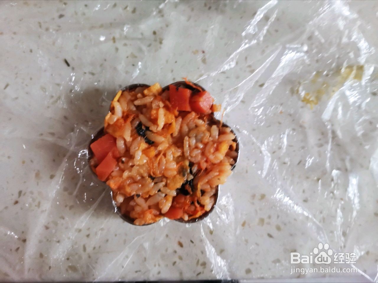 午餐肉饭团的做法