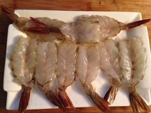 面包糠炸虾怎么做?好吃的一道菜详细教程图解