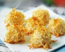 【 蛋白椰丝酥】