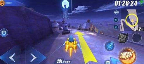 qq飞车手游荣耀之光和针尖哪个好