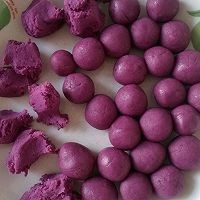 宝宝充饥小零食紫薯球