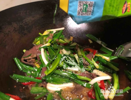 大蒜炒鸭肫的做法