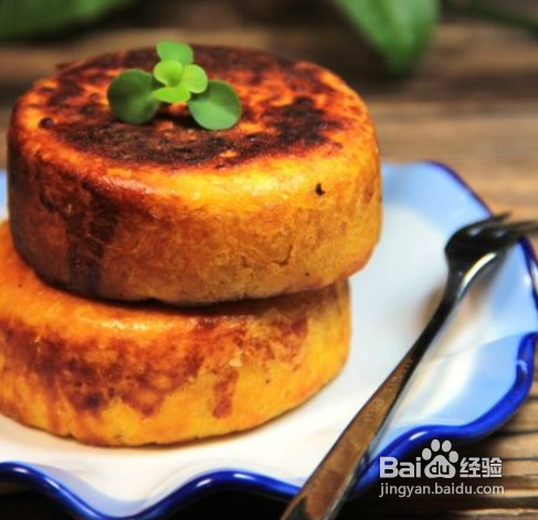 让你流口水的平底锅“南瓜小米饼”