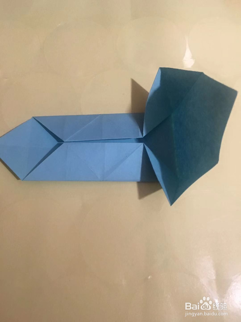 一个漂亮的贺卡包装盒 怎样用彩纸折叠
