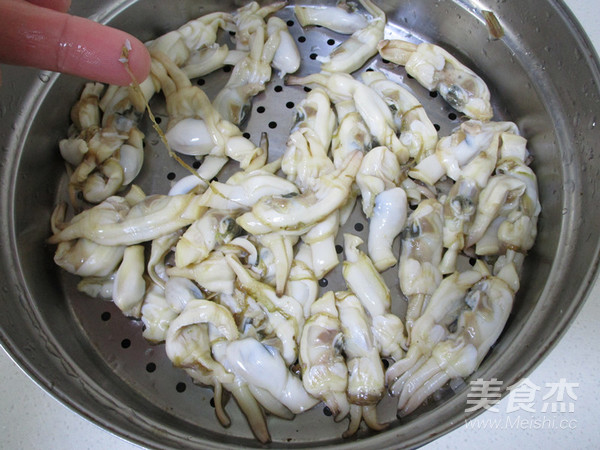 韭黄炒蛏子的做法