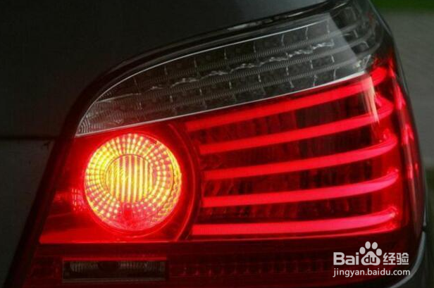 新手司机很容易犯的哪些违章？