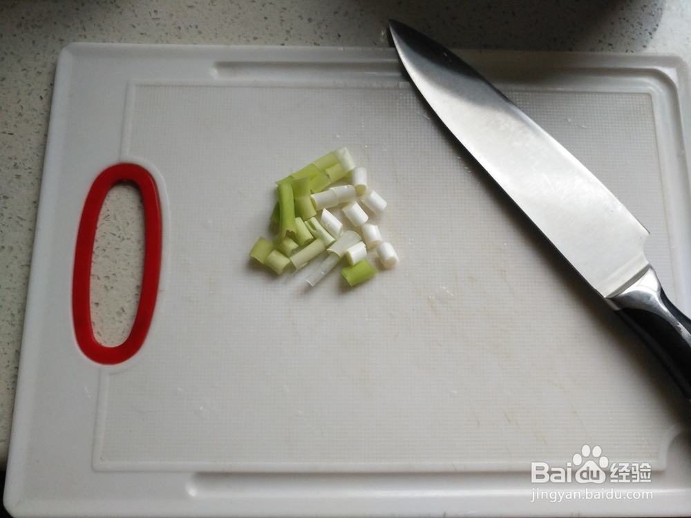 用鸡蛋挂面做热汤面