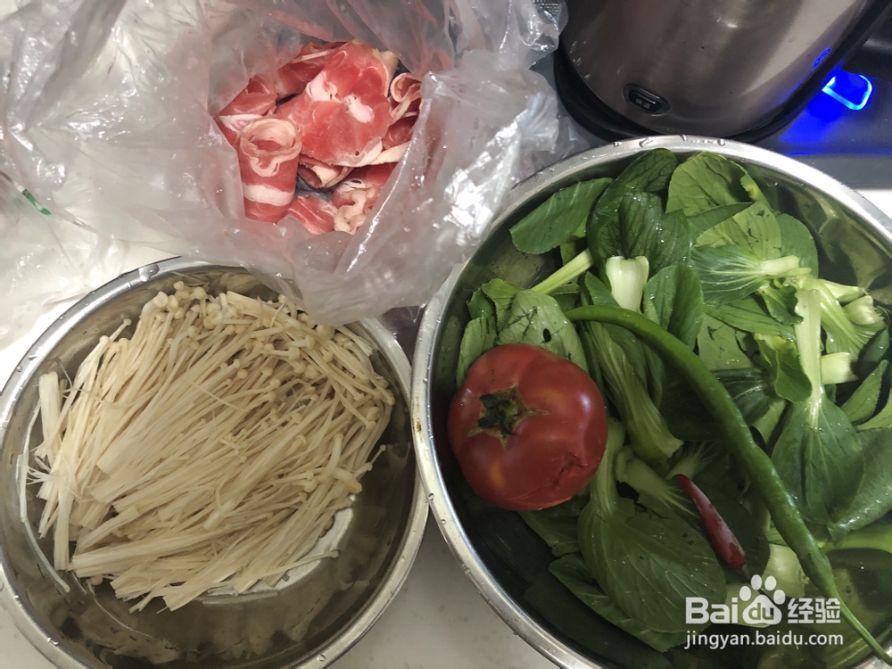 做出入味的西红柿酸汤肥牛