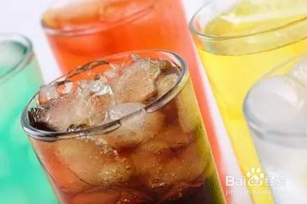 如何预防老年痴呆其实很简单。