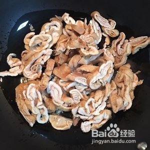 自制美味尖椒肥肠