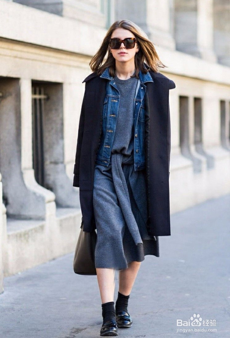 牛仔外套和大衣叠穿